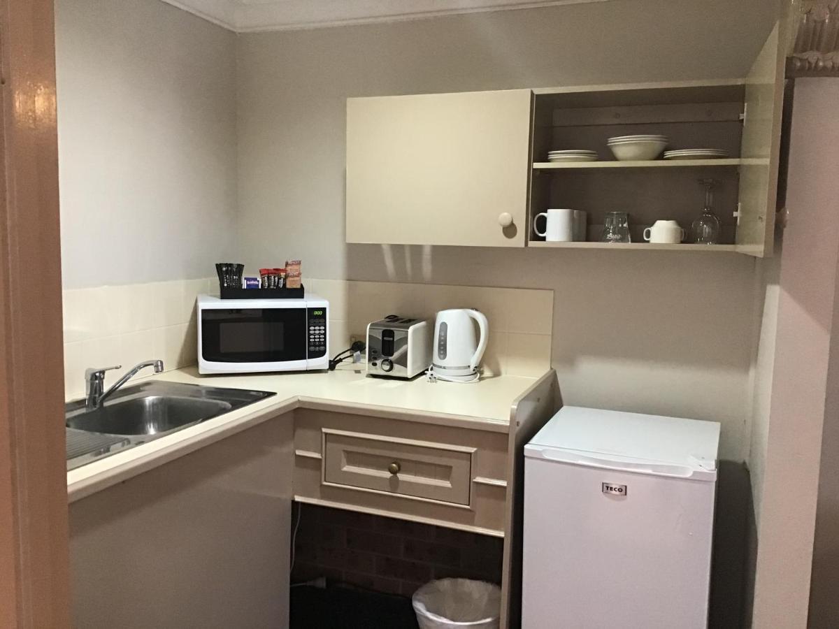 Heritage Motor Inn Goulburn Ngoại thất bức ảnh