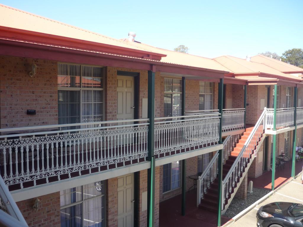 Heritage Motor Inn Goulburn Ngoại thất bức ảnh