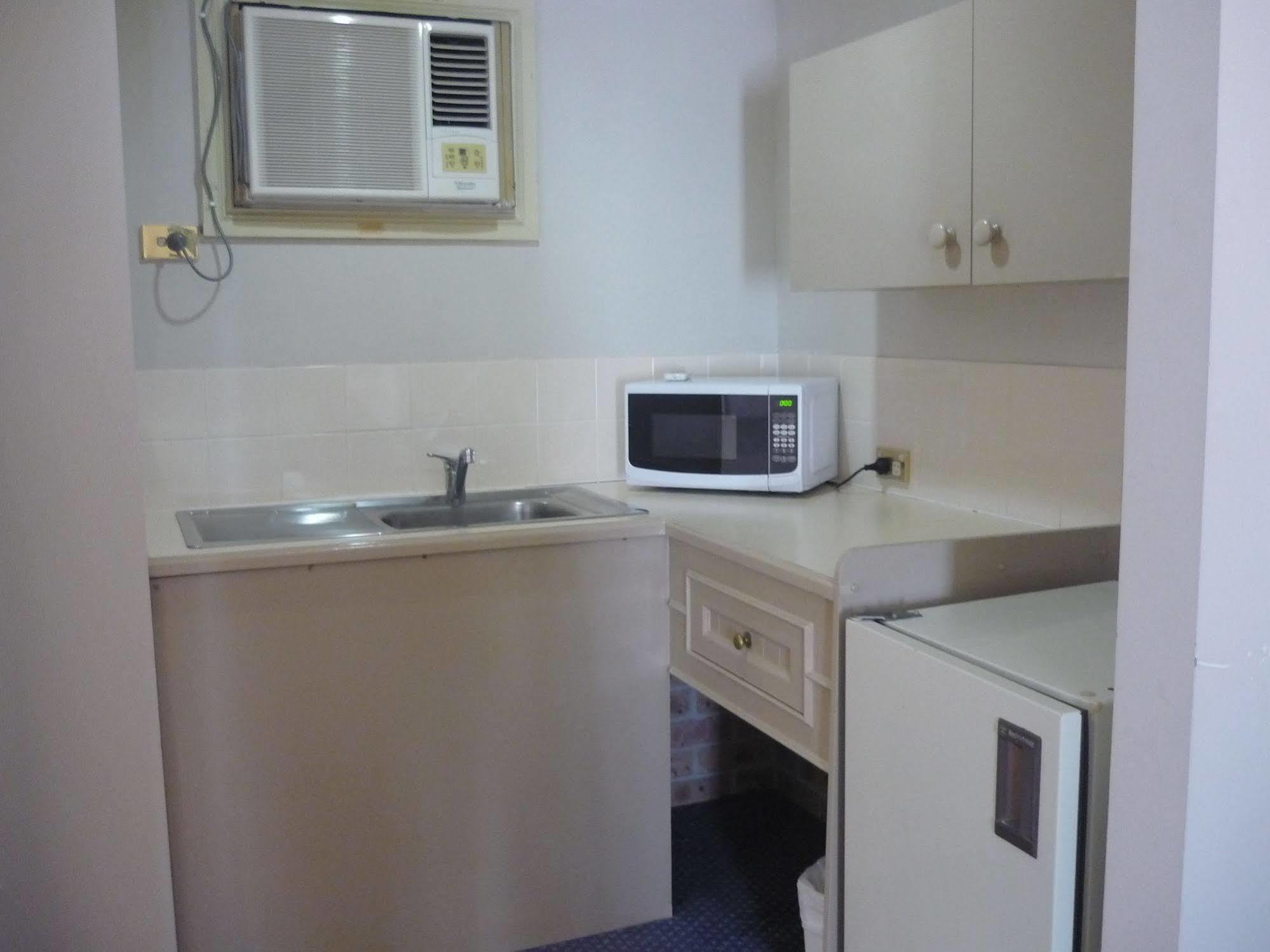 Heritage Motor Inn Goulburn Ngoại thất bức ảnh