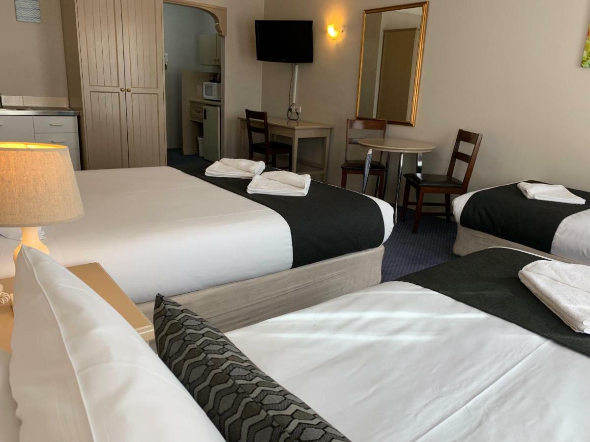 Heritage Motor Inn Goulburn Ngoại thất bức ảnh